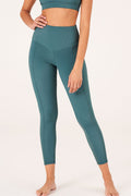 Onzie Sweetheart Ribbed Legging