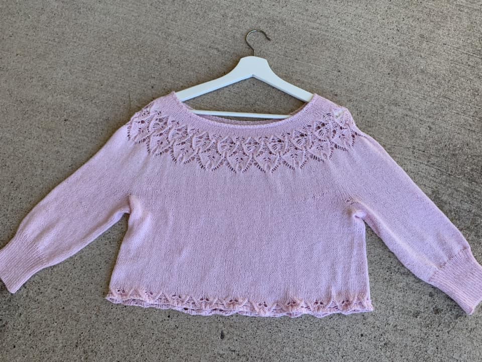 DBD Lightweight Cropped Sweater in Pink
