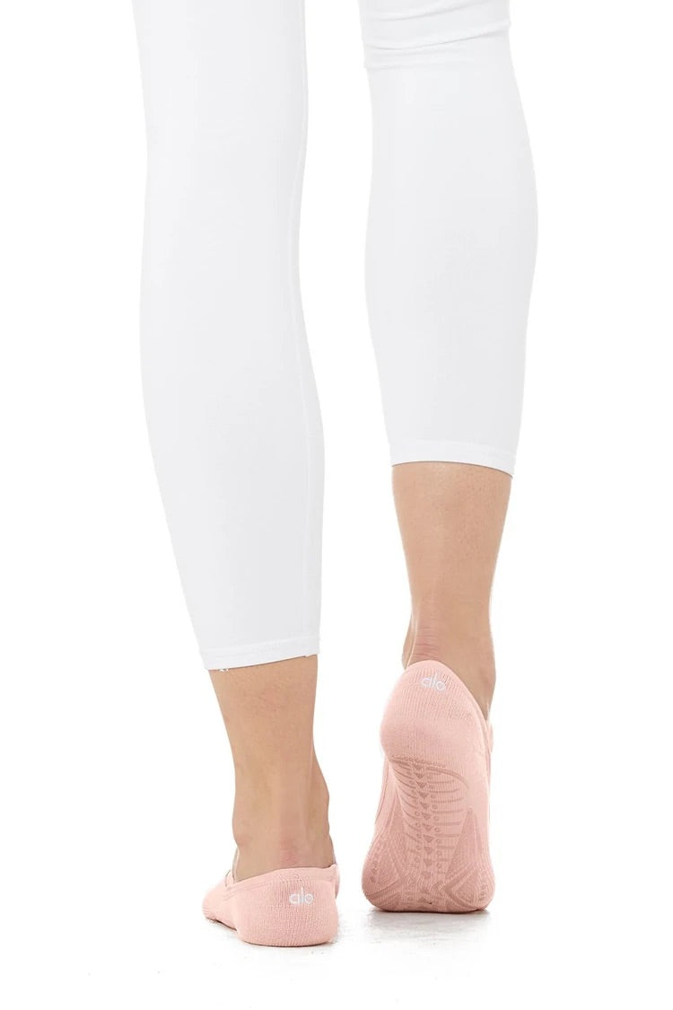 ALO Yoga, Accessories, Alo Yoga Pivot Barre Socks Size Small Fits Size  575 Brand New